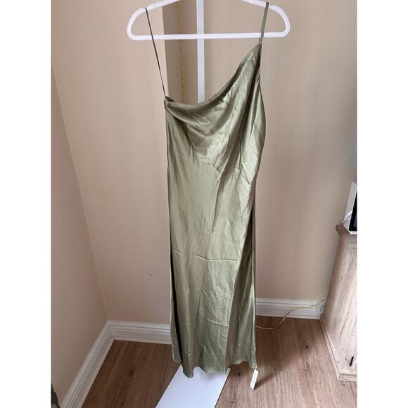 Reformation Olesia Dress Artichoke Satin Green One Shoulder size 8 - Picture 2 of 6